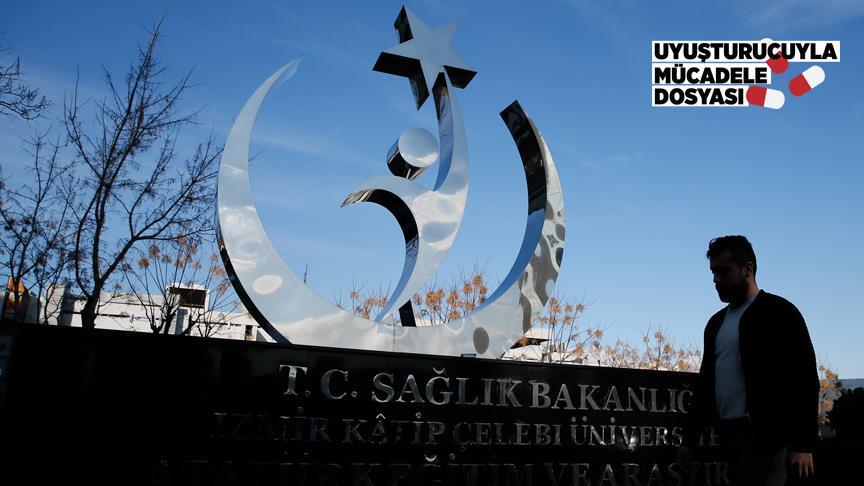 Bağımlılıktan kurtulan genç uyuşturucuya savaş açtı