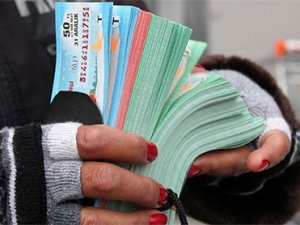 Milli Piyango Çekilişi Saat 13.00'te Başlayacak