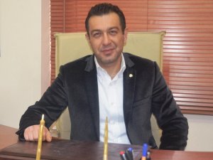 Yüzügüler: Hiç Kimse Kulübün Üzerinde Değildir