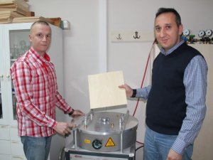 Mobilya Sektöründe Artık Daha Az Tutkal Kullanılacak