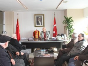 Soğanlık Camii Cemaati’nden Başkan Öz’e Ziyaret