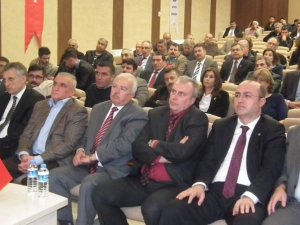 Aydın’da 'Türkiye’de Milli Anayasa Sorunu' Konfereası