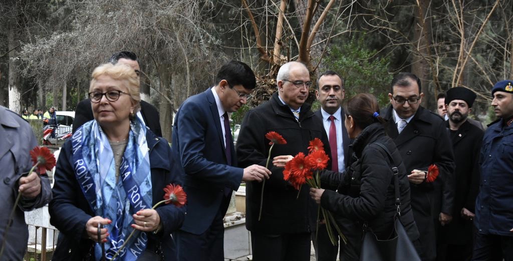 Demirci Mehmet Efe törenlerle anıldı