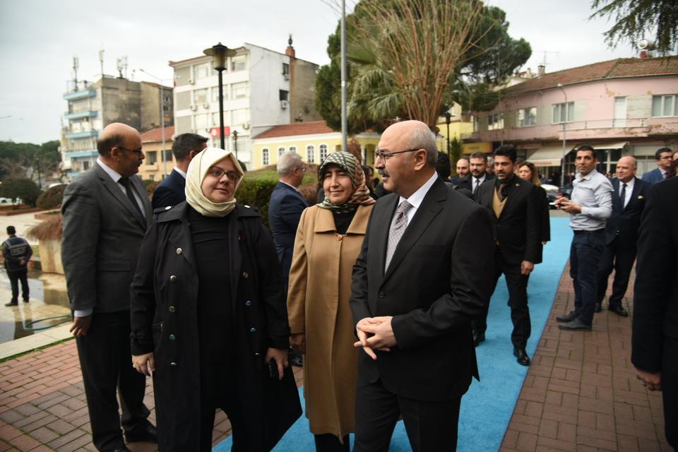 Vali Köşger Bakan Selçuk’u ağırladı