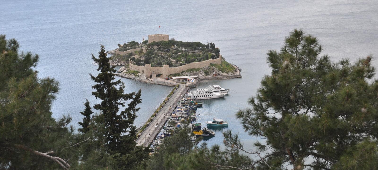 Kuşadası turizmde hızla eski günlerine dönüyor