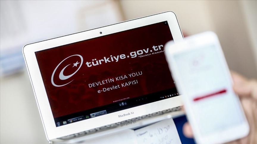 İçişleri Bakanlığı: Vatandaşlar evlerinden 'Açık Kapı' ve 'e-Başvuru' üzerinden hizmet alabilecek