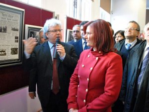 Güneş, Açılıştaki Sözleriyle Tepki Topladı