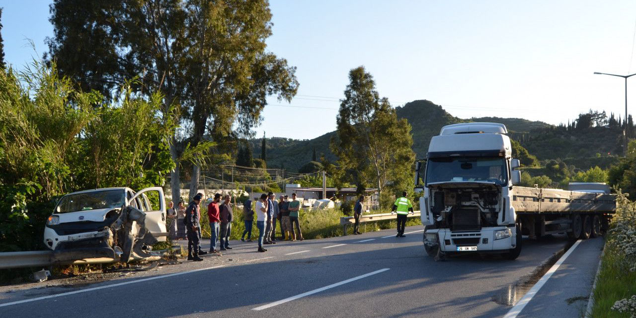 Aydın'da zincirleme trafik kazası: 3 yaralı