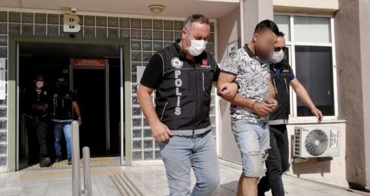 Aydın'da bir otomobilde yarım kilogram uyuşturucu ele geçirildi