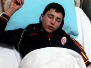 Doktorların Zehirlenme Şüphesiyle Gelen Çocukla İlgilenmedi İddiası