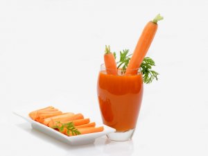 Alzeimer’dan Havuç Suyu ile Korunun