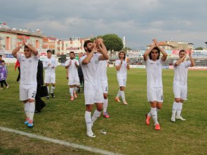 Nazilli Belediyespor, Zirve İddiasını Sürdürecek