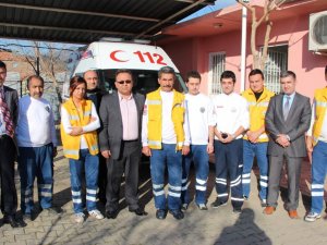 Kendilerini Darp Eden Yaralıları Hastaneye Ulaştırdılar