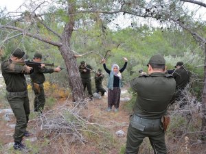 Köylüler Gerçek İşkence İstedi