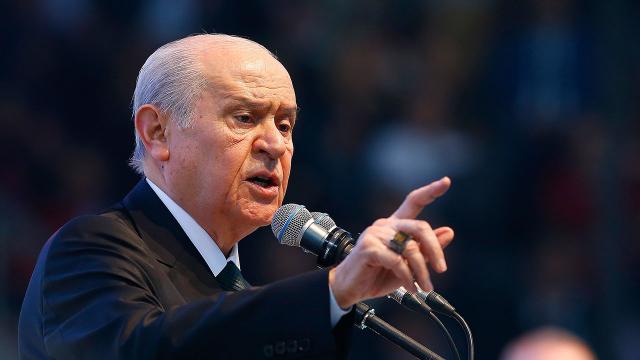 Bahçeli yeniden genel başkan seçildi