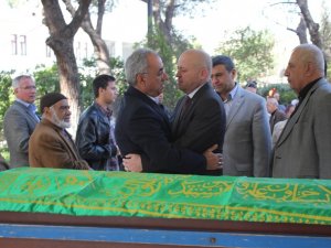 Pekgüzel, Önder Aksakal’ın Acısını Paylaştı