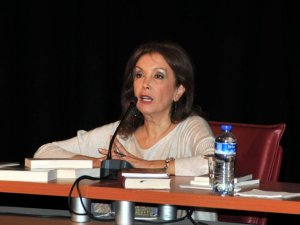 Canan Tan, ADÜ’lü Gençlerle Buluştu