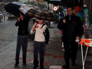 Özlenen Yağış Aydınlıları Sevindirdi