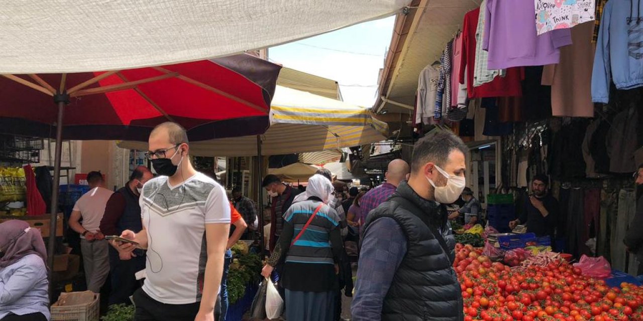 Nazilli’de tam kapanma öncesi alışveriş yoğunluğu