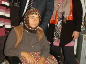 MHP'nin Kuyucak Adayı Yılmaz, Bir Engelliyi Sevindirdi