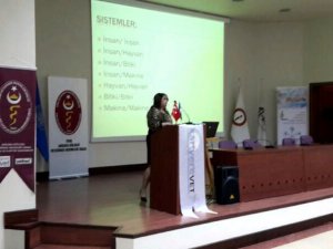 Sökeli Psikolog Ankara'da Seminer Verdi