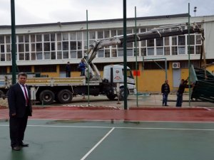 Tenis Kortlarının Üstü Kapatılıyor