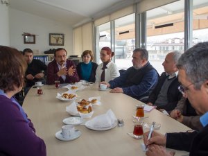 CHP’nin Kuşadası Adayı Kayalı, Mimarlar İle Bir Araya Geldi