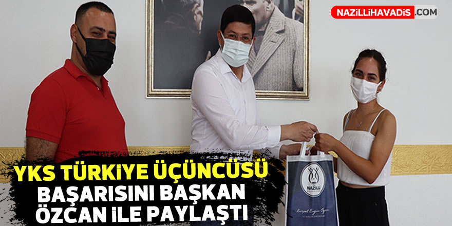 YKS Türkiye 3’üncüsü başarısını Başkan Özcan ile paylaştı