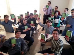 Öğrenciler ‘Herkes O’nu Okuyor’ Yarışmasına Hazırlanıyor