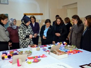 Bayan Ayyıldız, Kadınlar Günü Dolayısıyla Ziyaretlerde Bulundu