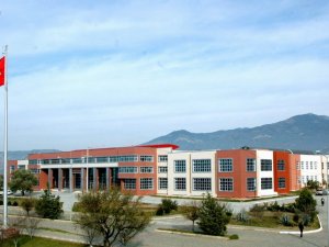Kimya ve Fizik Bölümleri'nden Atıf Rekoru