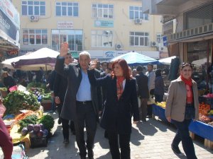 Çerçioğlu ve Yavaşoğlu, Germencik Pazarını Gezdi