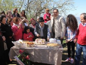 Bir Asır Sonra İlk Doğum Günü