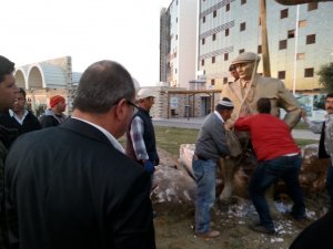 Atatürk, Gazibeğendi’de Kuşadası ile Buluşuyor