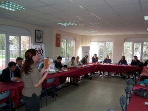 Aydın’da Okul ve Aile Konulu Seminer