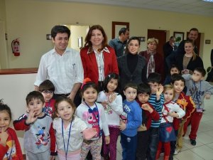 Miniklerden ADÜ Tıp Fakültesi Hastanesi'ne Ziyaret