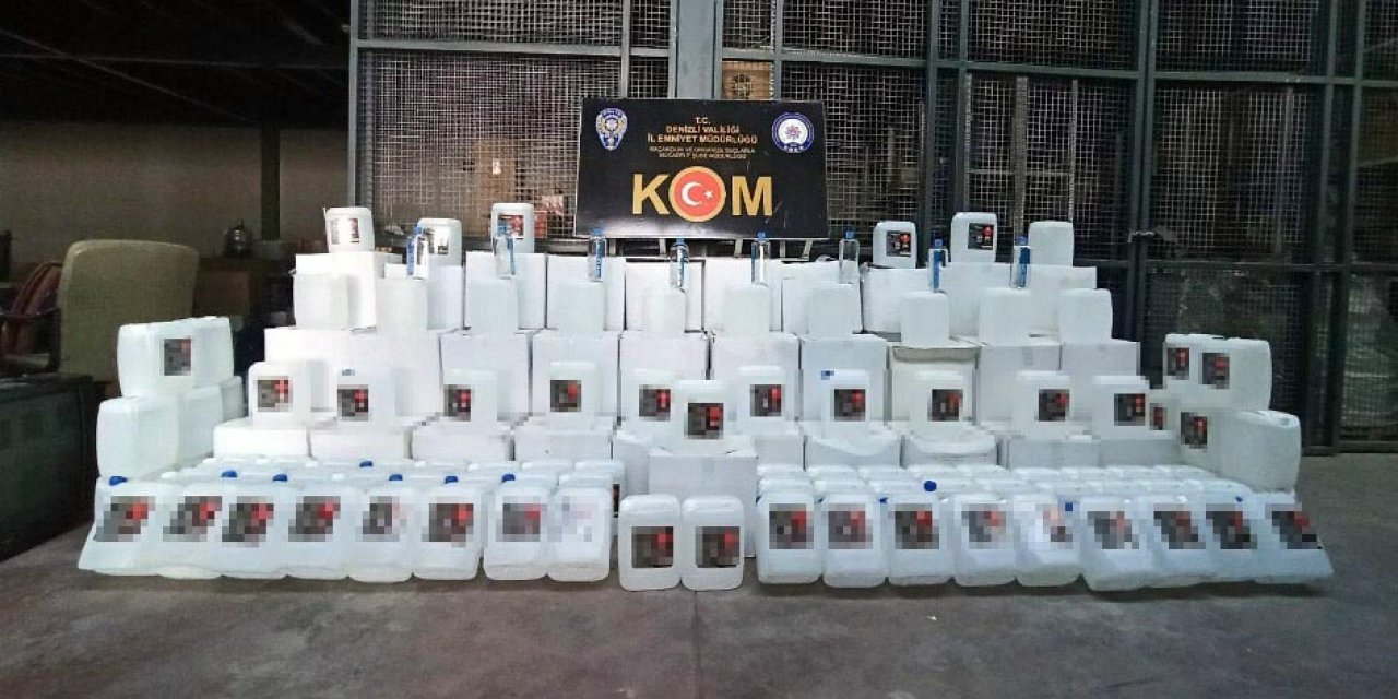 Denizli'de 1748 litre etil alkol ele geçirildi