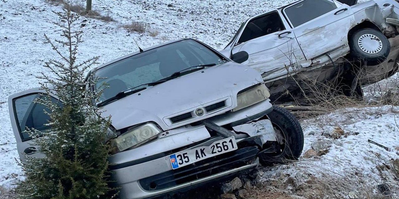 Denizli'de 3 aracın karıştığı kaza: 1 ölü, 2 yaralı