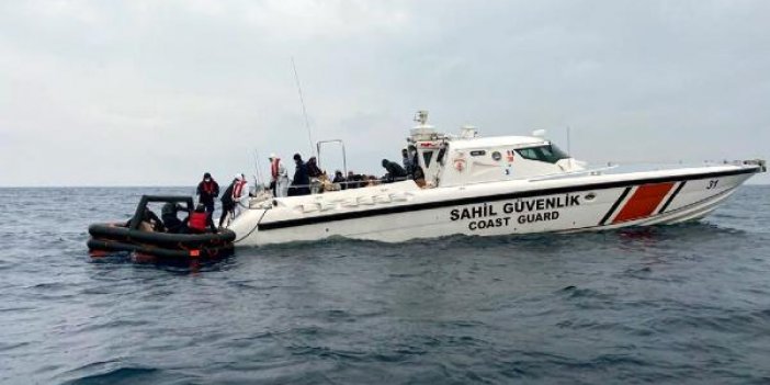Türk karasularına geri itilen 38 kaçak göçmen kurtarıldı