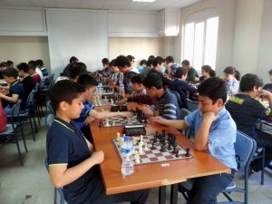 Ahmet Şerife Sanlı Ortaokulu 1. Tematik Satranç Turnuvası Yapıldı