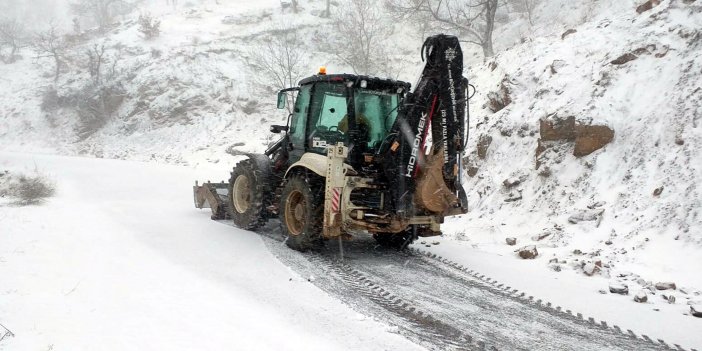 Aydın'ın 9 ilçesinin kırsal mahallelerinde karla mücadele