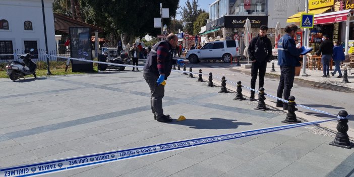 'Bisikletle buradan geçemezsin' dedikleri genci tabancayla vurdukları anlar kamerada