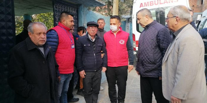 Şehit haberi acılı ailesine ulaştı, baba evine Türk bayrakları asıldı