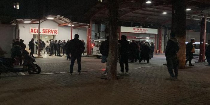 Baba-oğul, sokakta tartıştıkları husumetlilerini tabancayla vurdu: 1 ölü, 1 yaralı