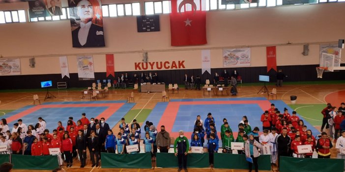 KUYUCAK’TA KARATE HEYECANI