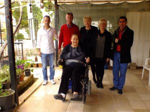 Didim’de Helpin Hands Grubu Bir Engelliyi Daha Sevindirdi