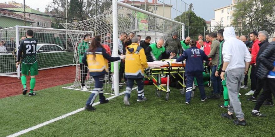 Futbol sahasında kahreden ölüm