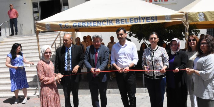 Germencik'te halk eğitim merkezi sergisi açıldı