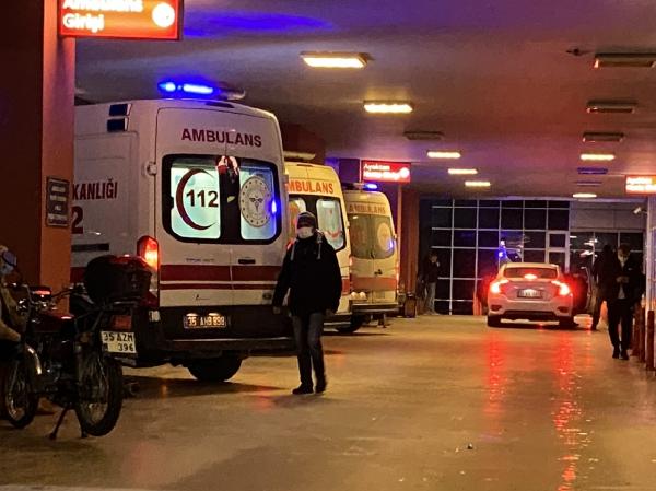 Hastanenin acil servisinde 2 doktora saldıran kişi gözaltına alındı