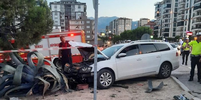 Trafik kazasında 7 kişi yaralandı, 1 çocuk öldü